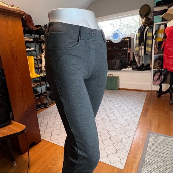 BETABRAND Size XS Women’s Dark Gray Stretch Slacks / Pants - Picture 9 of 9
